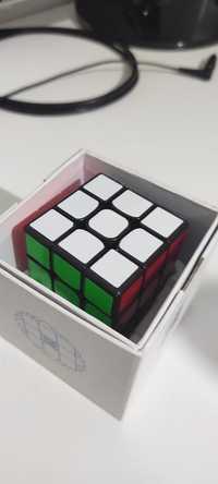 Vând cub Rubik(profesional)