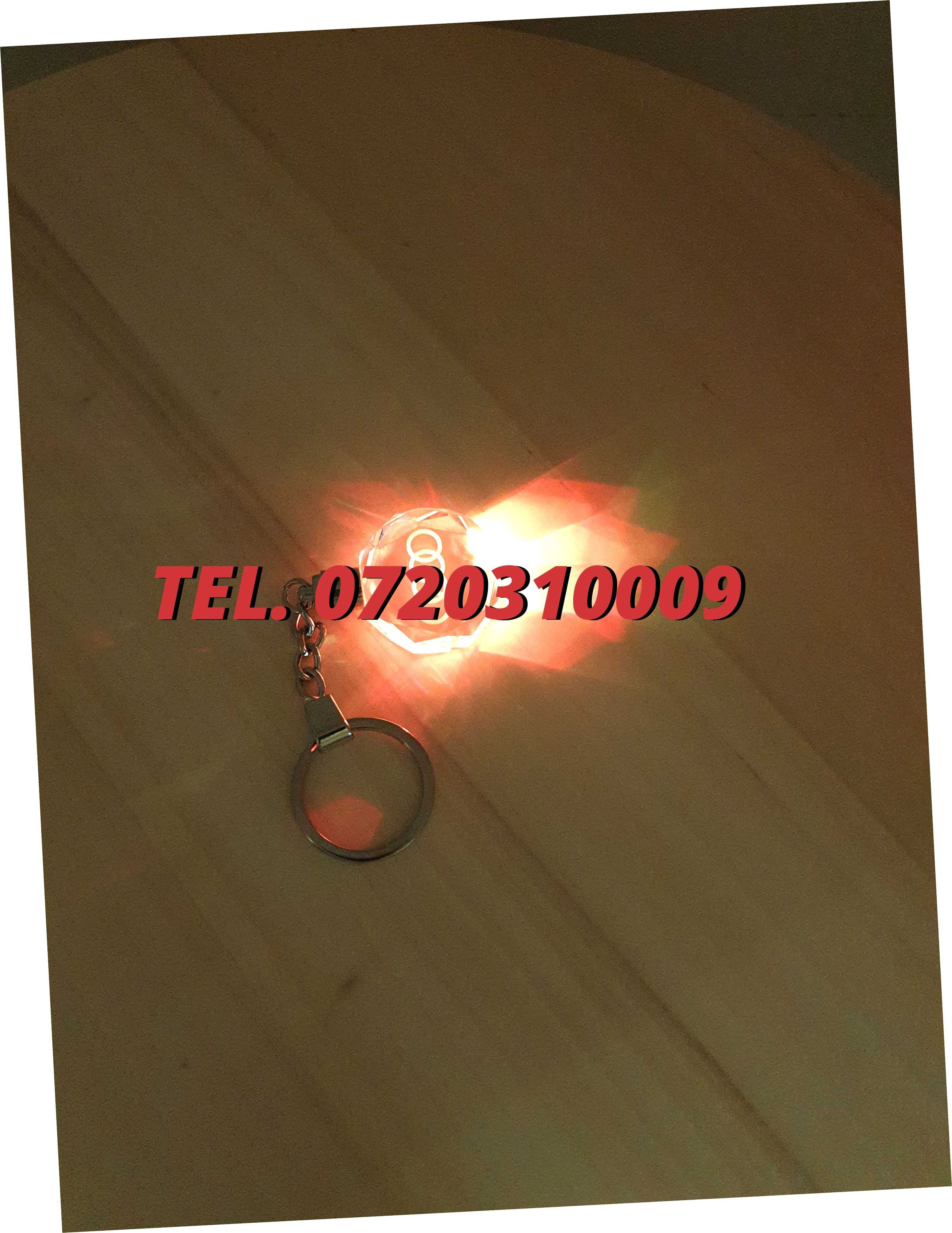 Promo Breloc Din Sticla Led 6 Culori Audi