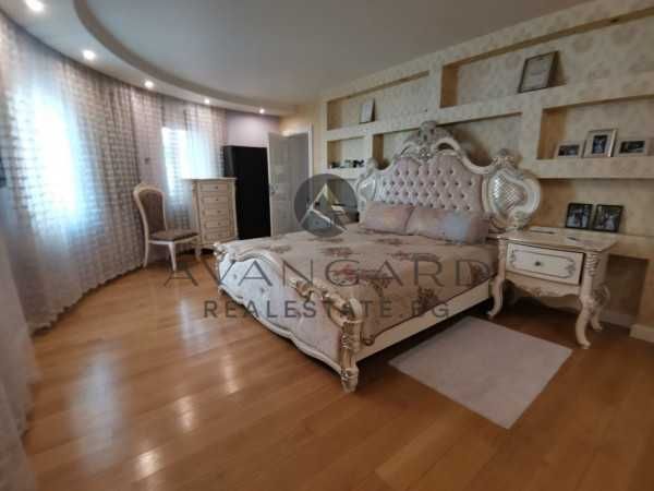 Продава се Четиристаен апартамент в Пловдив, Кършияка - 315 кв.м за 2000 €/кв.м - Снимка #6