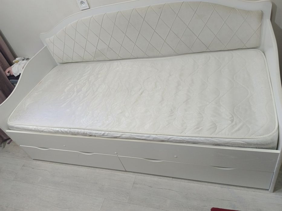 Продам кровать детский