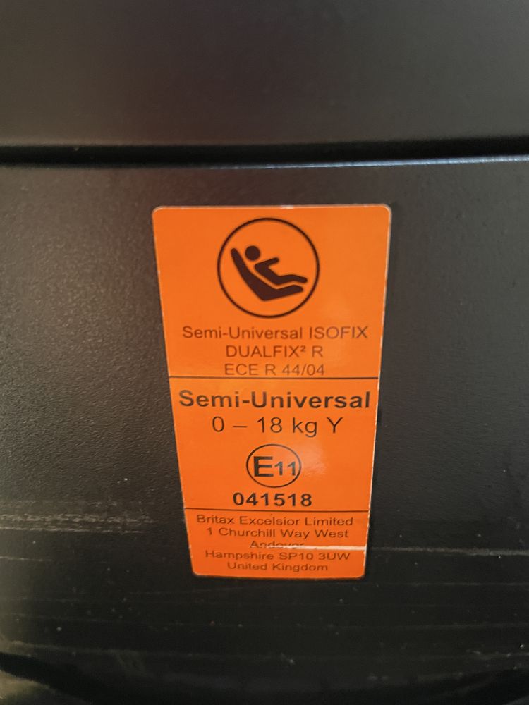 Столче Britax Romer Dualfix 2R