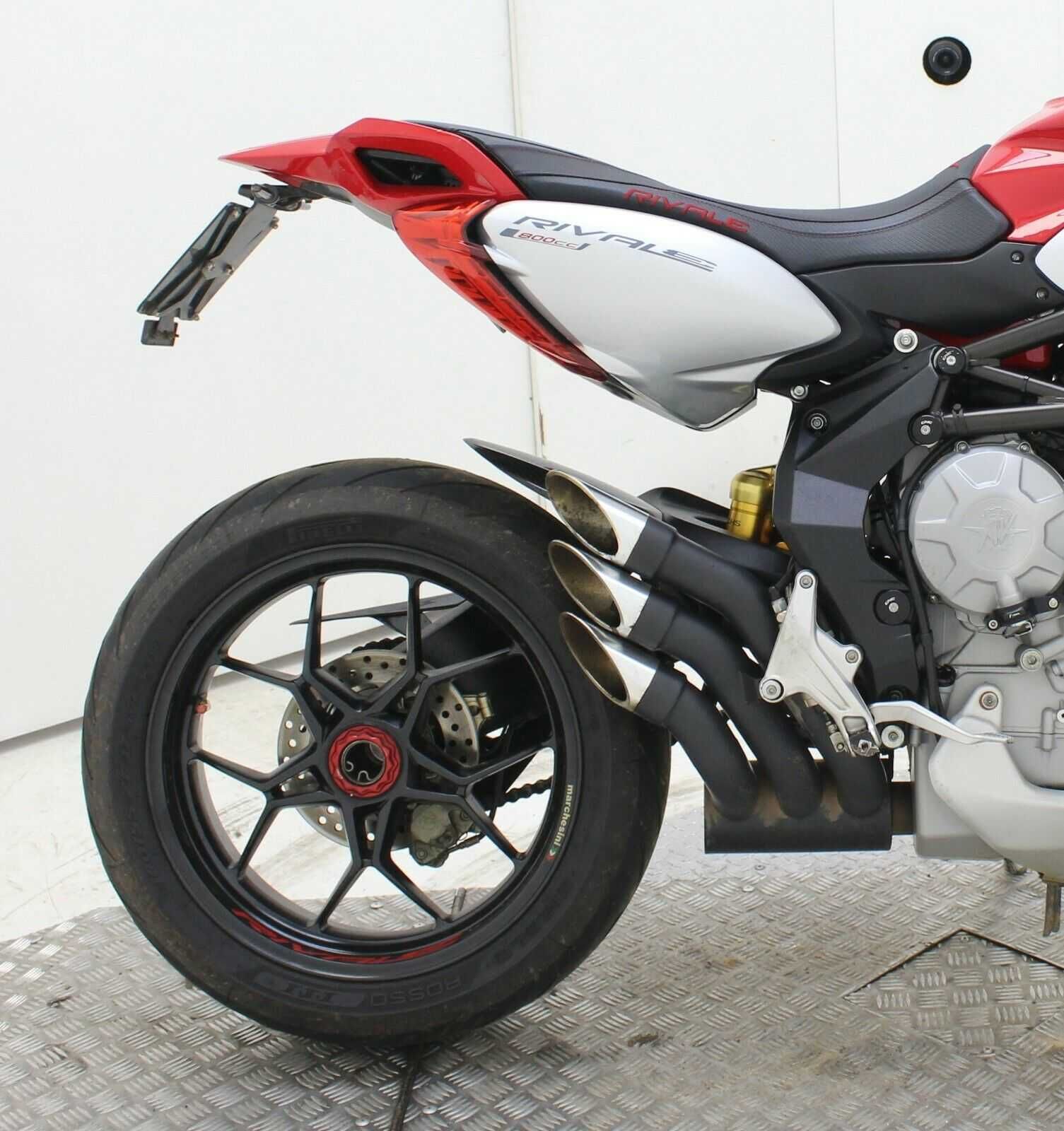 MV Agusta Rivale.2015-NU Brutale,Dragster,aprilia,ducati,suzuki,yamaha