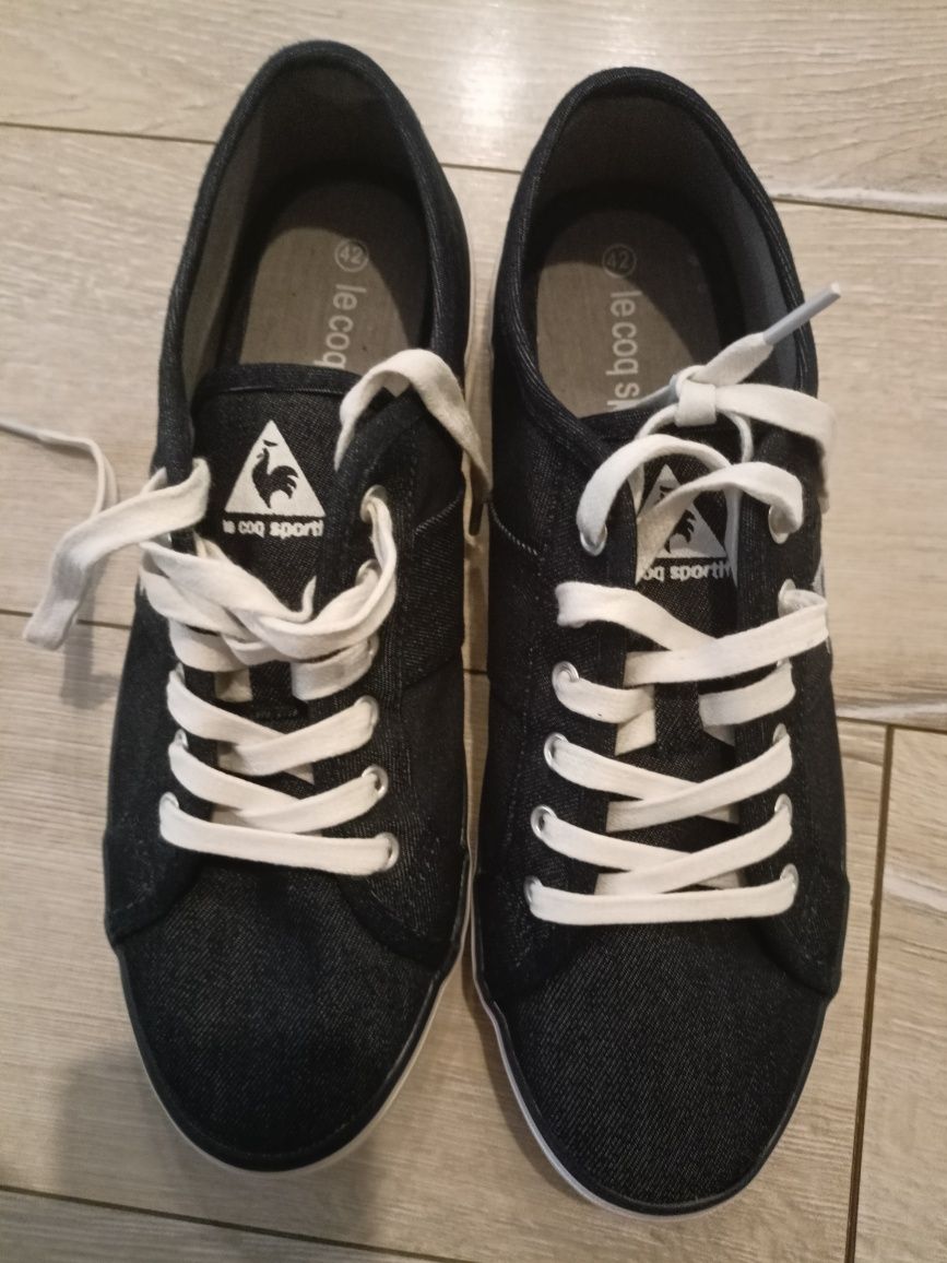 Обувки-Le Coq Sportif