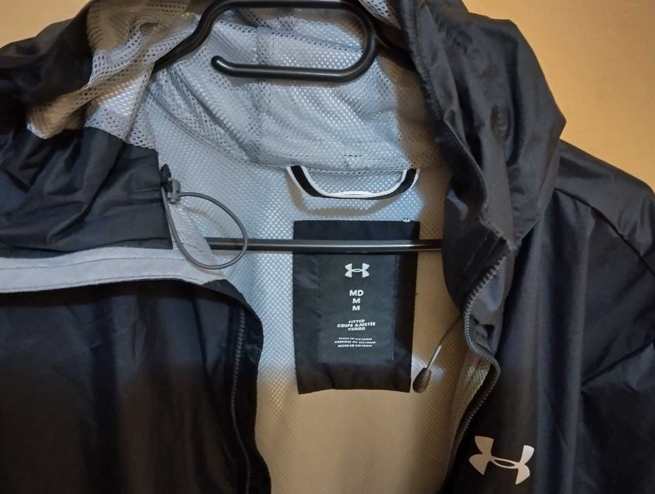 Under Amour Fitted Coupe Ajustee Cenido