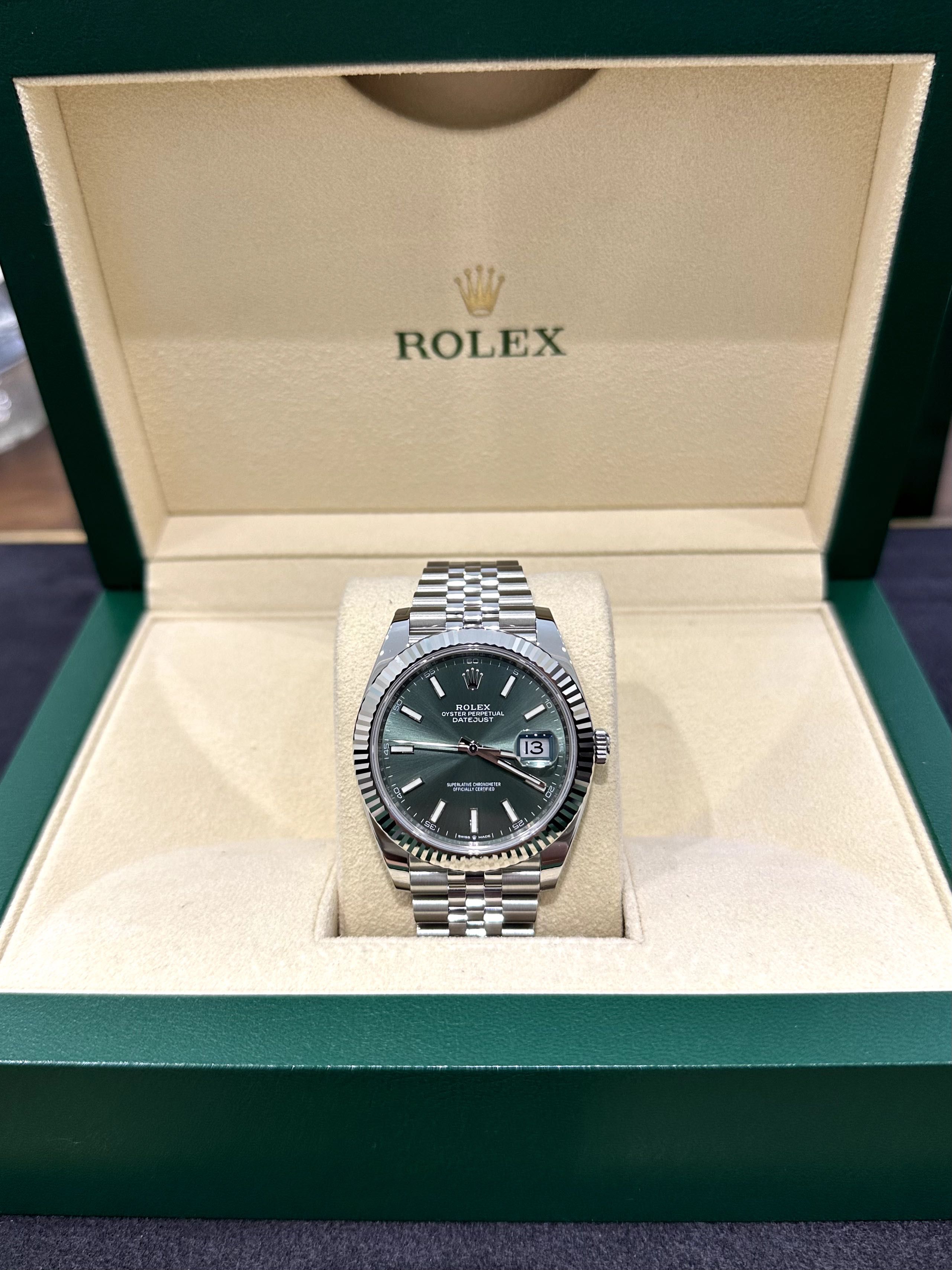 NEW Rolex Datejust 41mm Steel and White Gold 126334 Green
