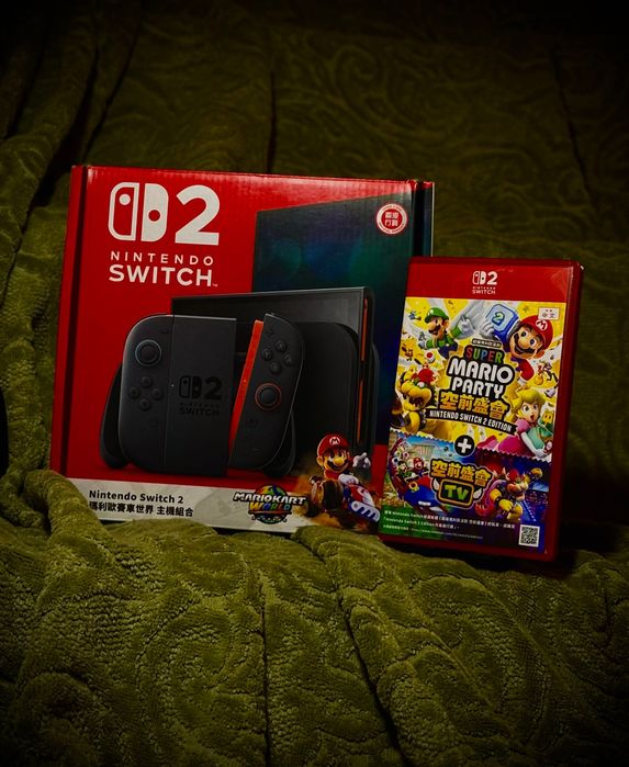 Приставка: Nintendo switch 2 with Mario cart and super Mario party