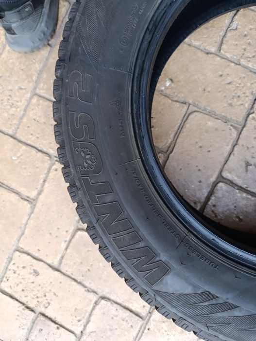 Зимни гуми LASSA 205/65/16 C dot 3723