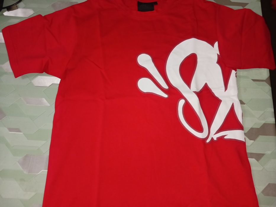 Продавам спортен комплект