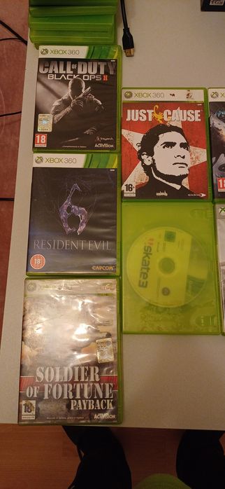 Vând jocuri Xbox 360