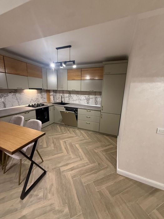 Apartament 2 Camere De închiriat Păcurari Alpha Bank