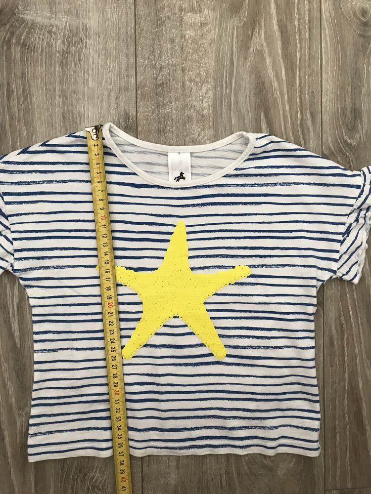 Tricou C&A cu paiete reversibile nr.110