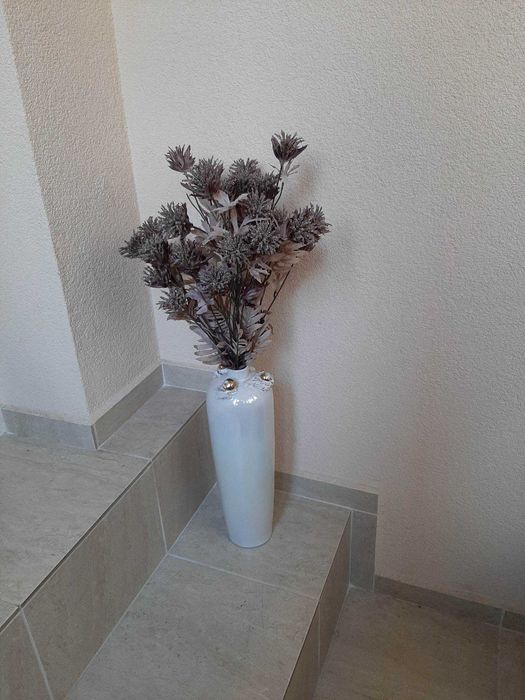 Керамична  ваза  ръчна изработка