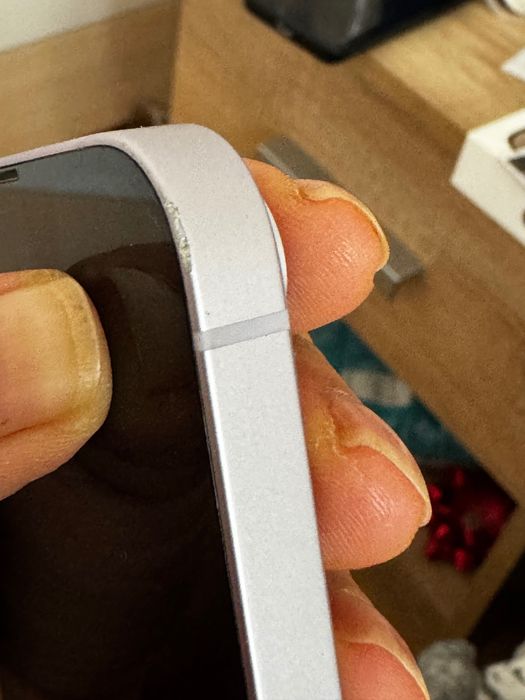 İphone 14 violet