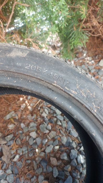 Anvelope vara 205/45/R17