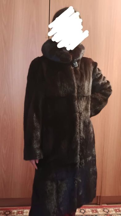 Шуба норковая с капюшоном