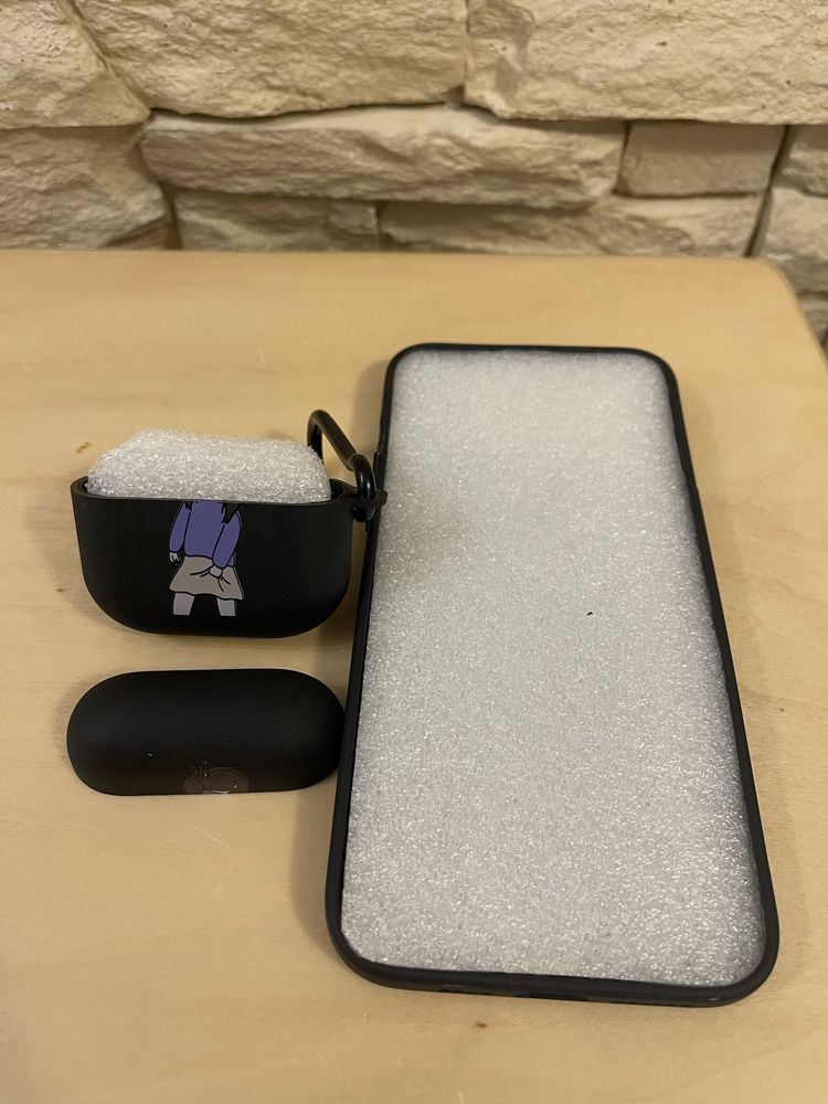 Set Husa iPhone + husa airpods