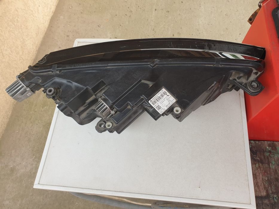 Far stanga Full Led Skoda octavia 4 2020