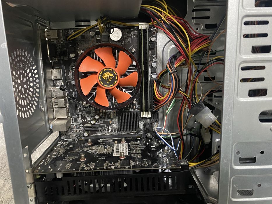 Продам игровой  компютер на gtx550ti 1gb