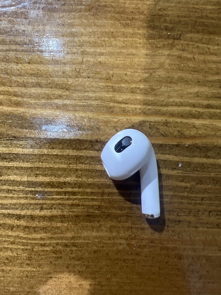 Air pods 4  apple оригинал