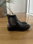 Ghete Bata piele neagra 37