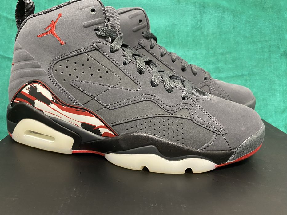 Nike Jordan MVP anthracite marimile 39 si 40