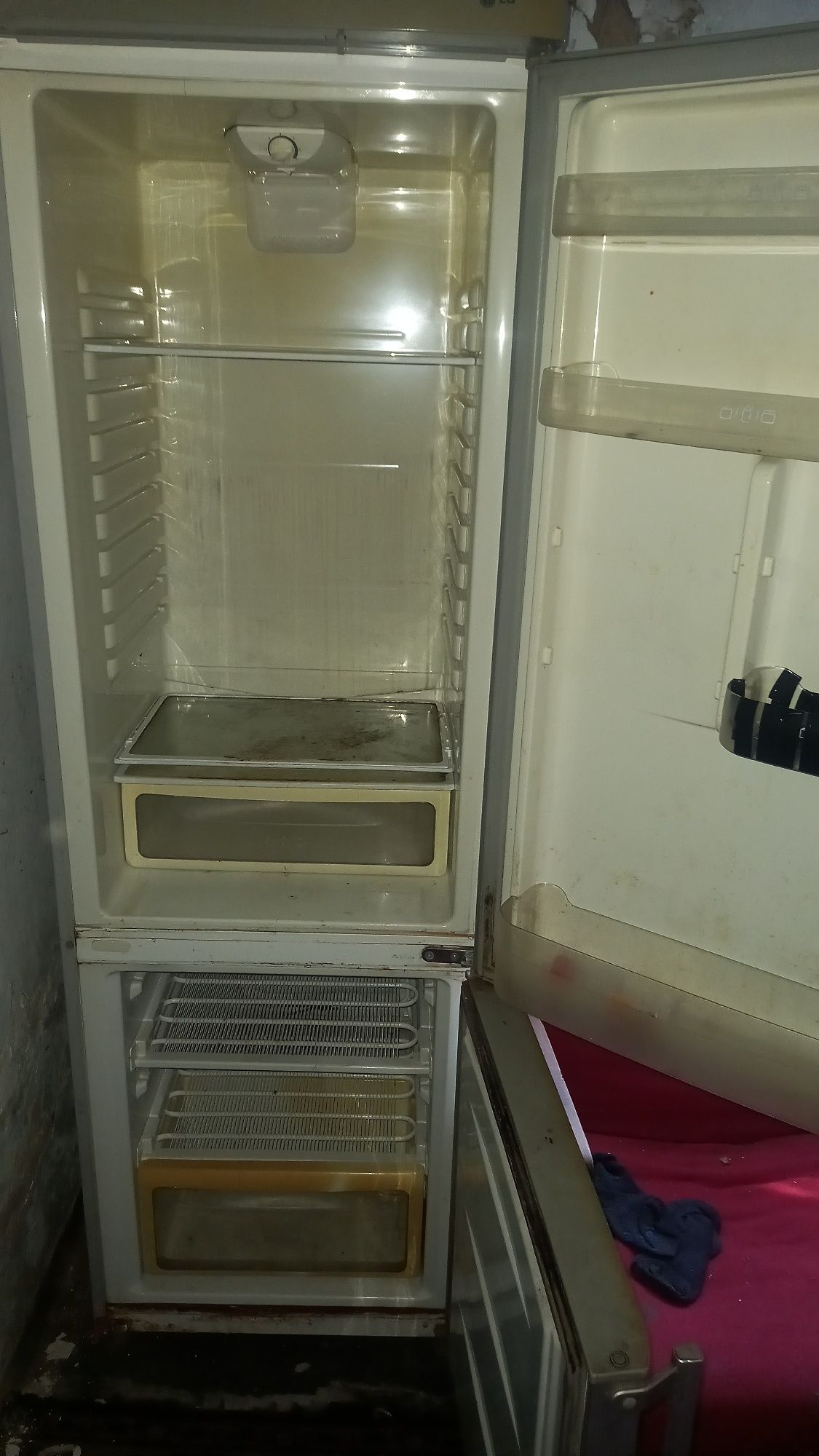 Продам Холодильник!!!