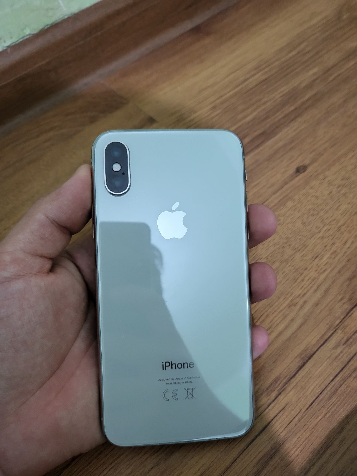 Легендарный Iphone X 256gb