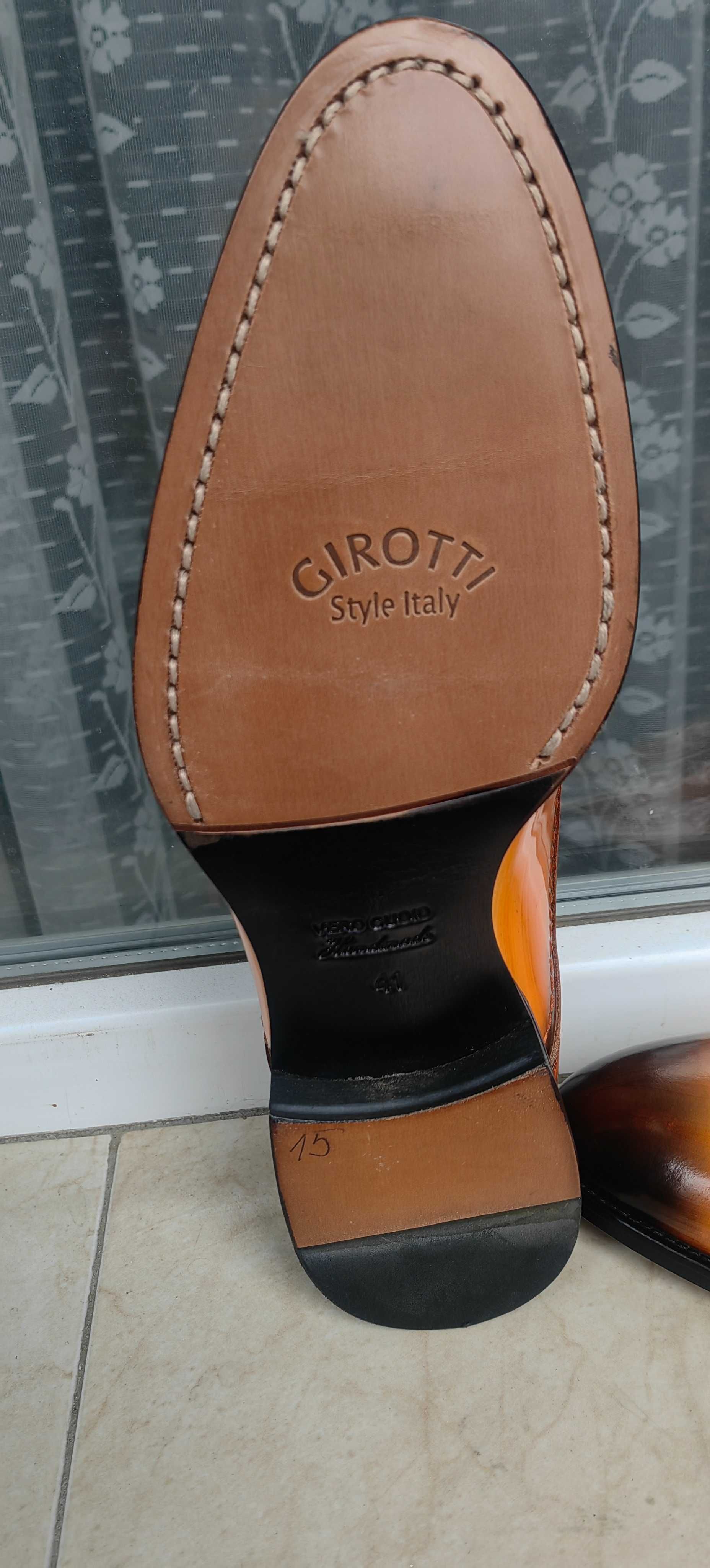 Мъжки обувки Girotti