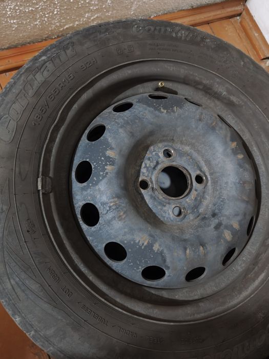 Шины с  дисками летние