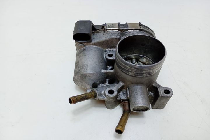 Clapeta acceleratie 030133062C Volkswagen VW Polo a 4-a generatie 9N