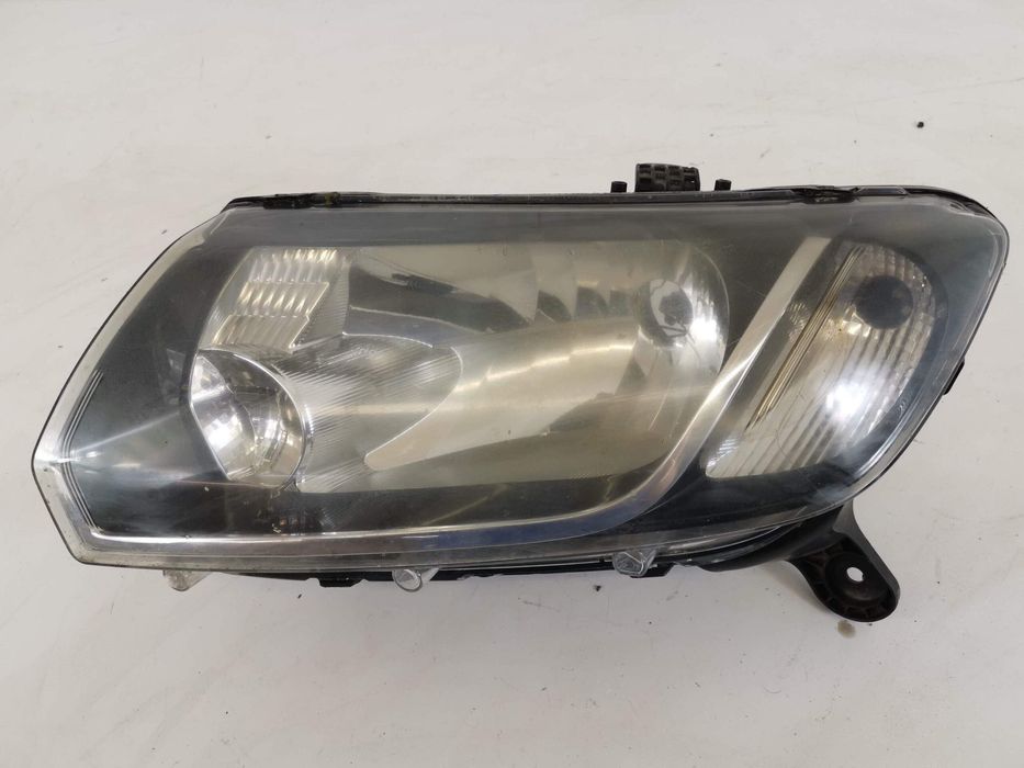 Ляв фар Дачия Логан 2 / Lqv far Dacia Logan 2 [ - ] Оригинален