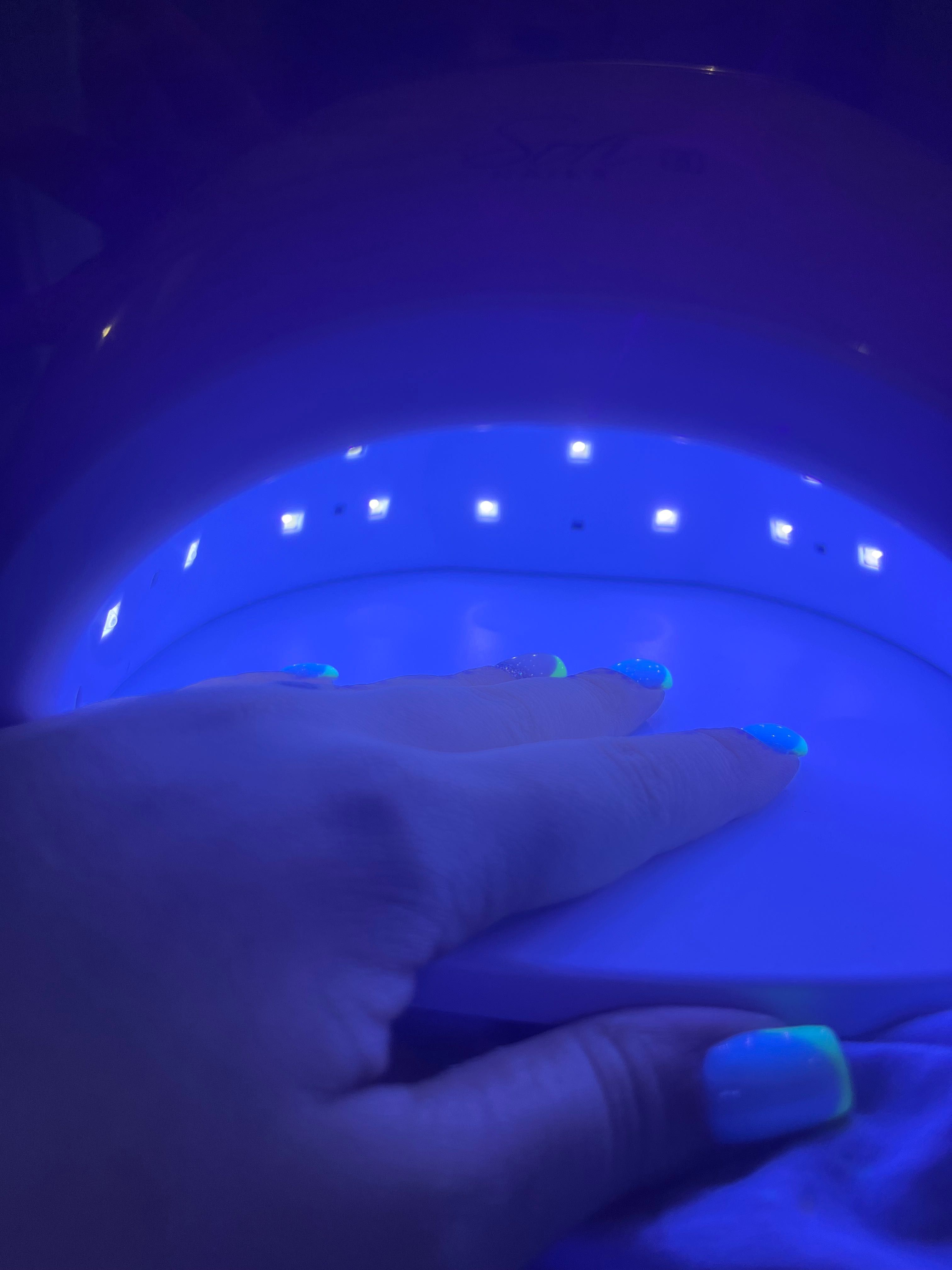 UV/ LED лампа Sofi Nails 5 48W