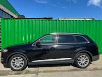 Audi Q7 Mașina cinstită și fără accident