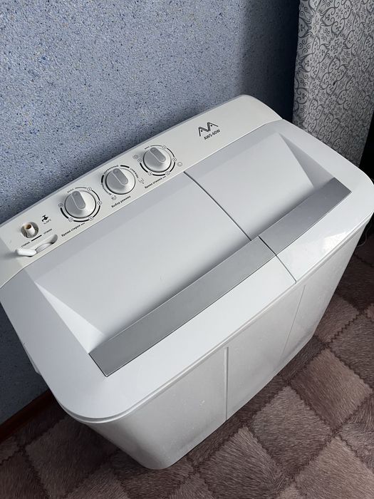 Продается стиральная машина полуавтомат