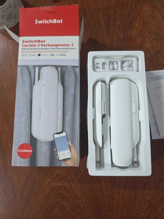 Motor inteligent pentru perdea / draperie SwitchBot Curtain U Rail 3