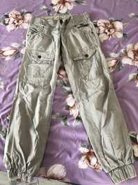 Pantaloni tip cargo - pull and bear xs