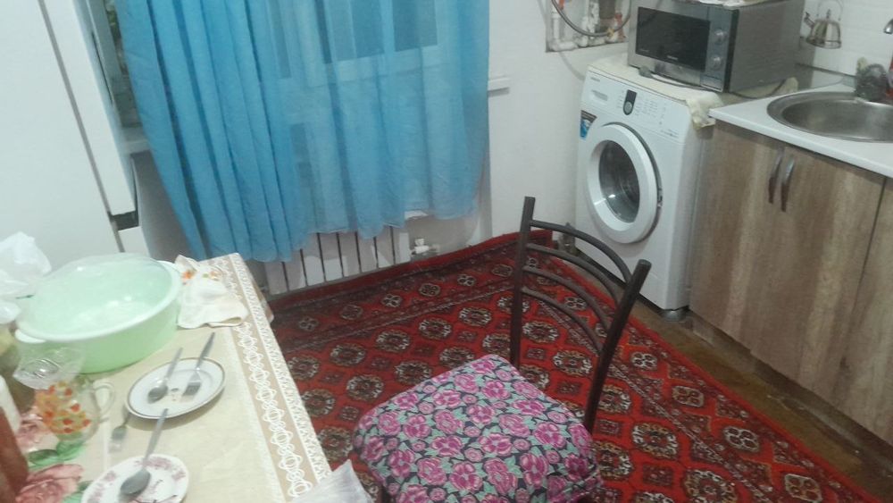 Аренда сергели 8 худуд 2 хона 2 этаж 400у,е