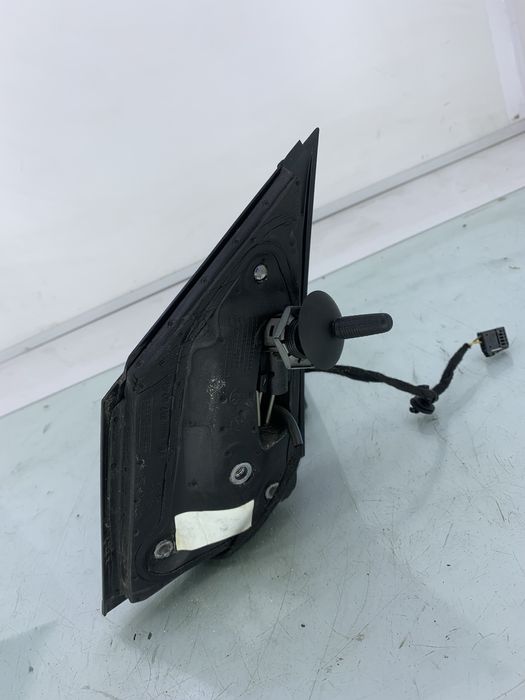 Dezmembrez Oglinda dreapta de pe VW POLO 6R 2012
