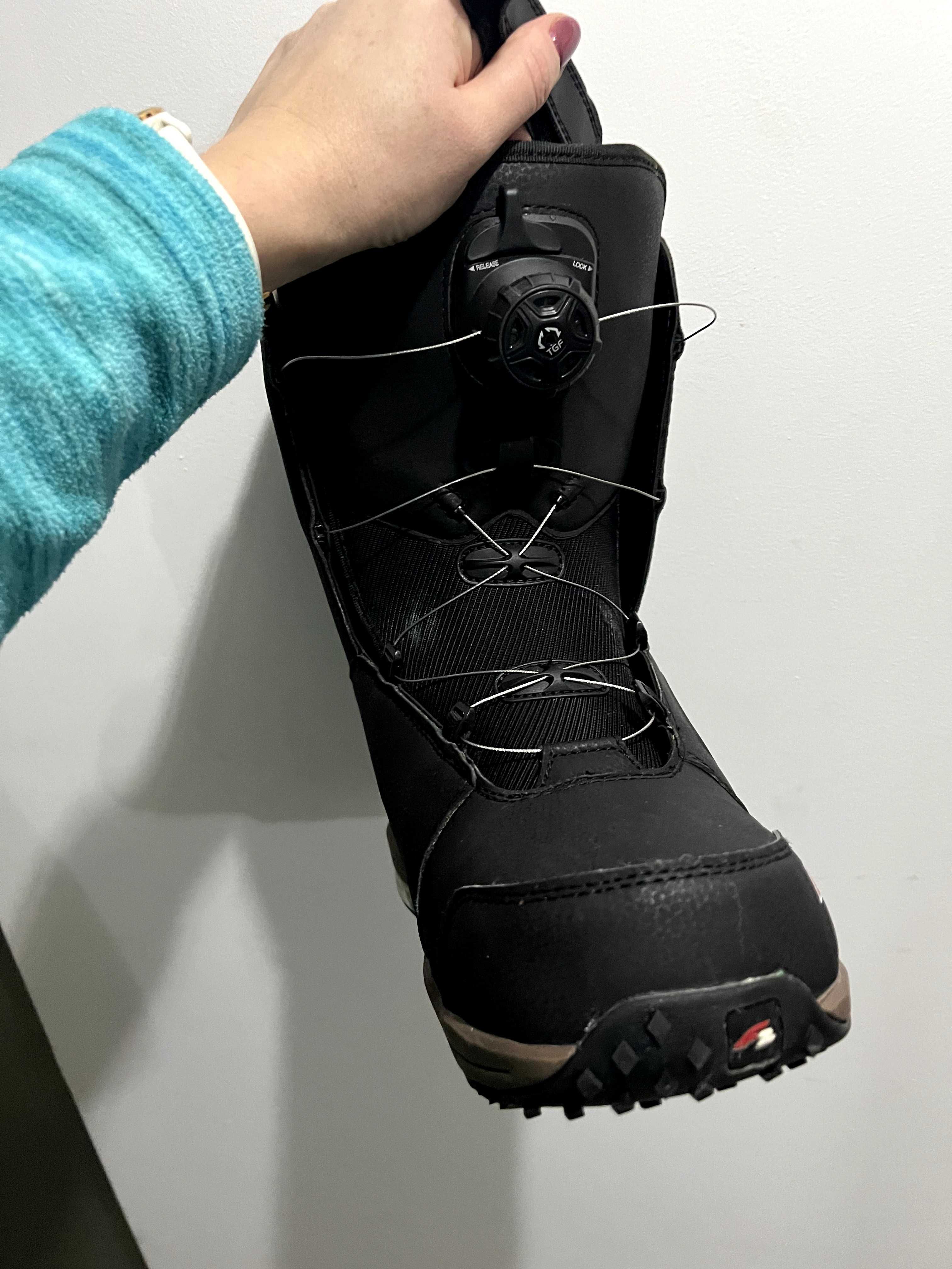 Placa Snowboard Burton Ripcord 154 cm, legaturi si boots