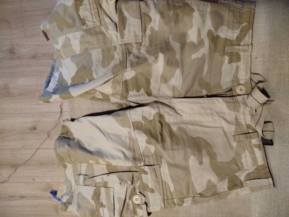 мъжки къси камуфлажни панталони XL от Camouflage (не са носени)