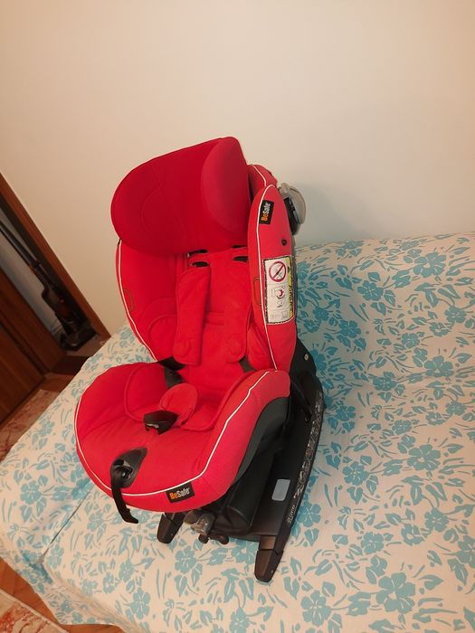 Scaun auto Be Safe IZI Combi X4 Izofix