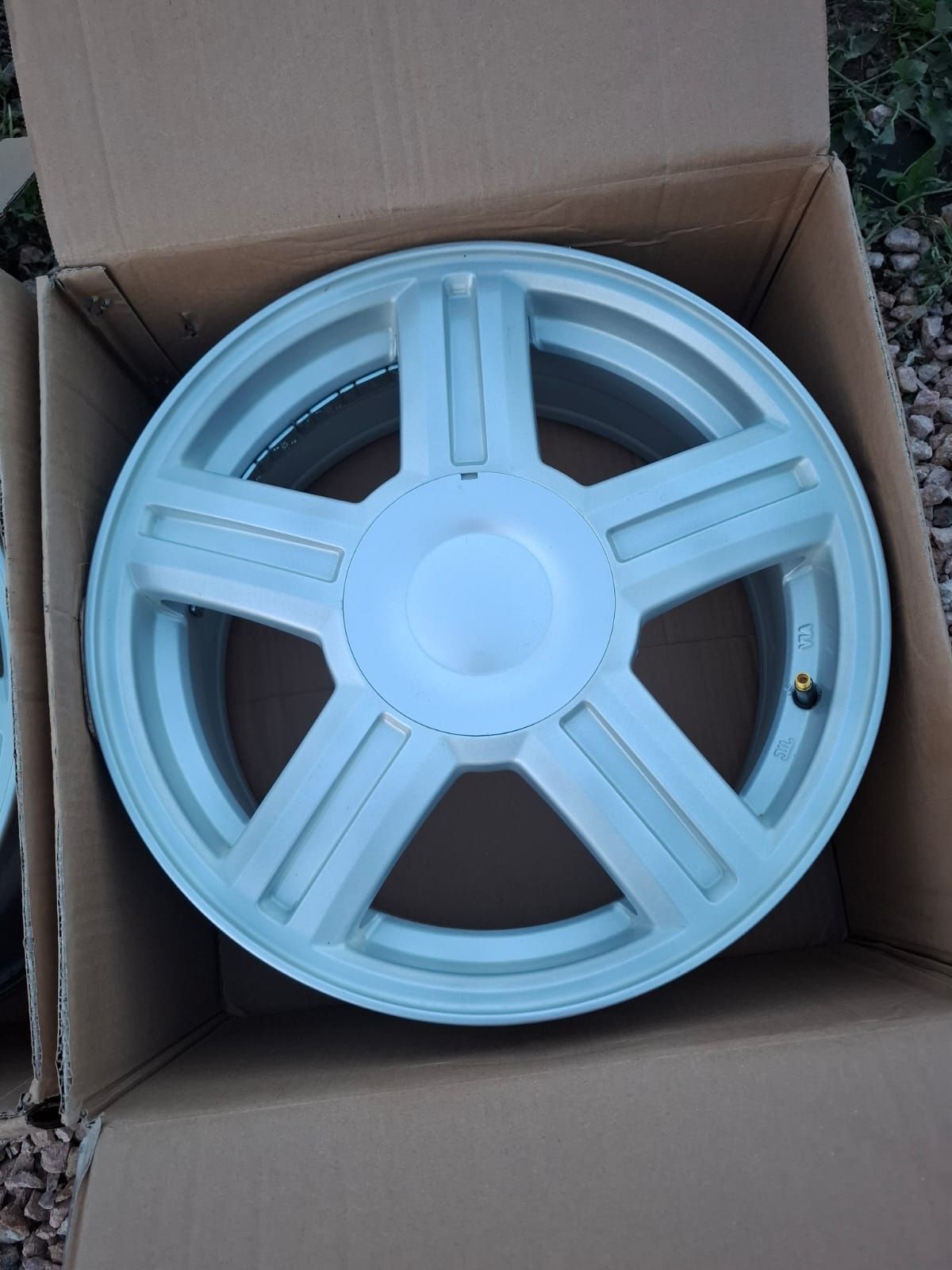 Продам диски торусы r16