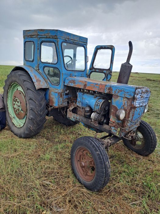 Продам трактор Т-40