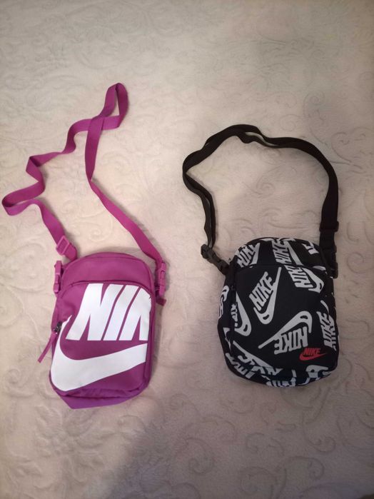 Оригинални чанти на Найк Nike