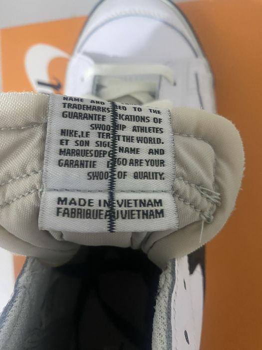 NIKE Blazer MID '77 Premium