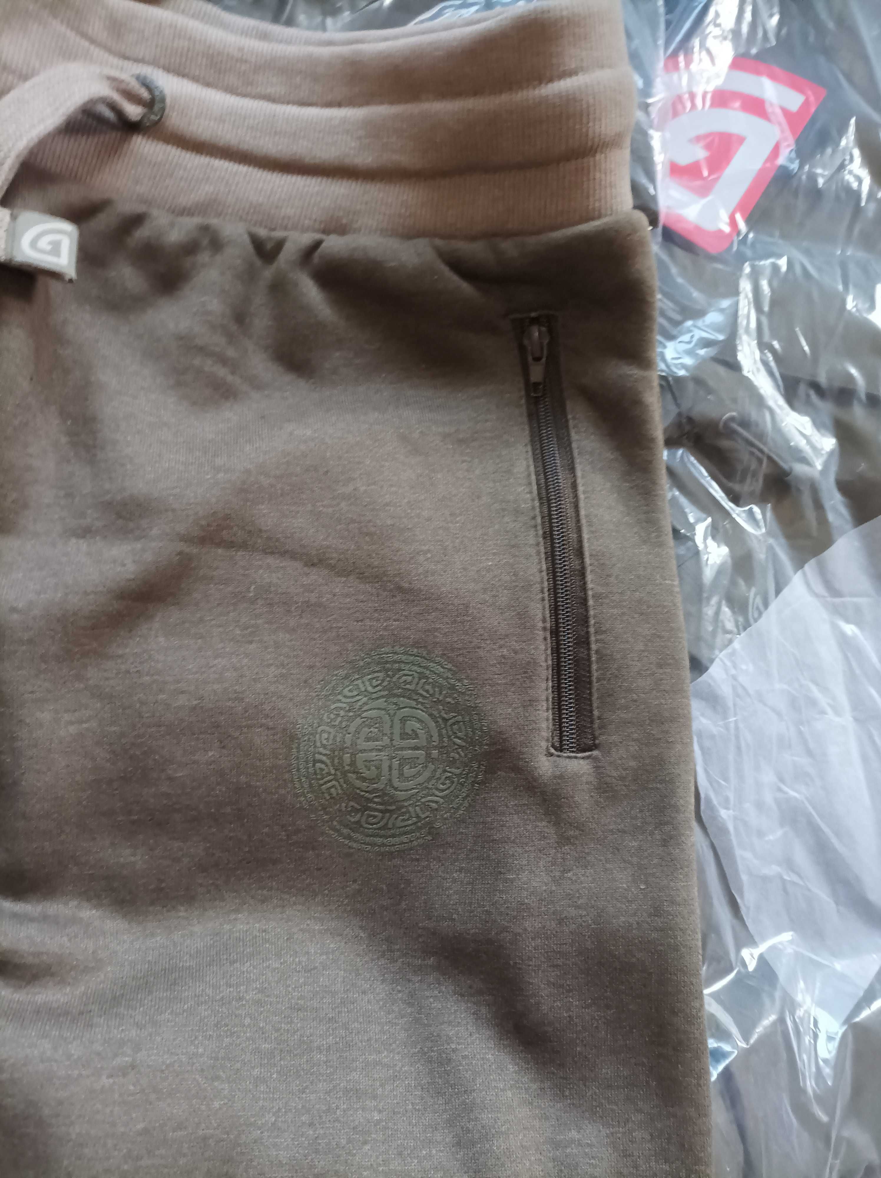 Trakker Aztec Joggger and Hoody