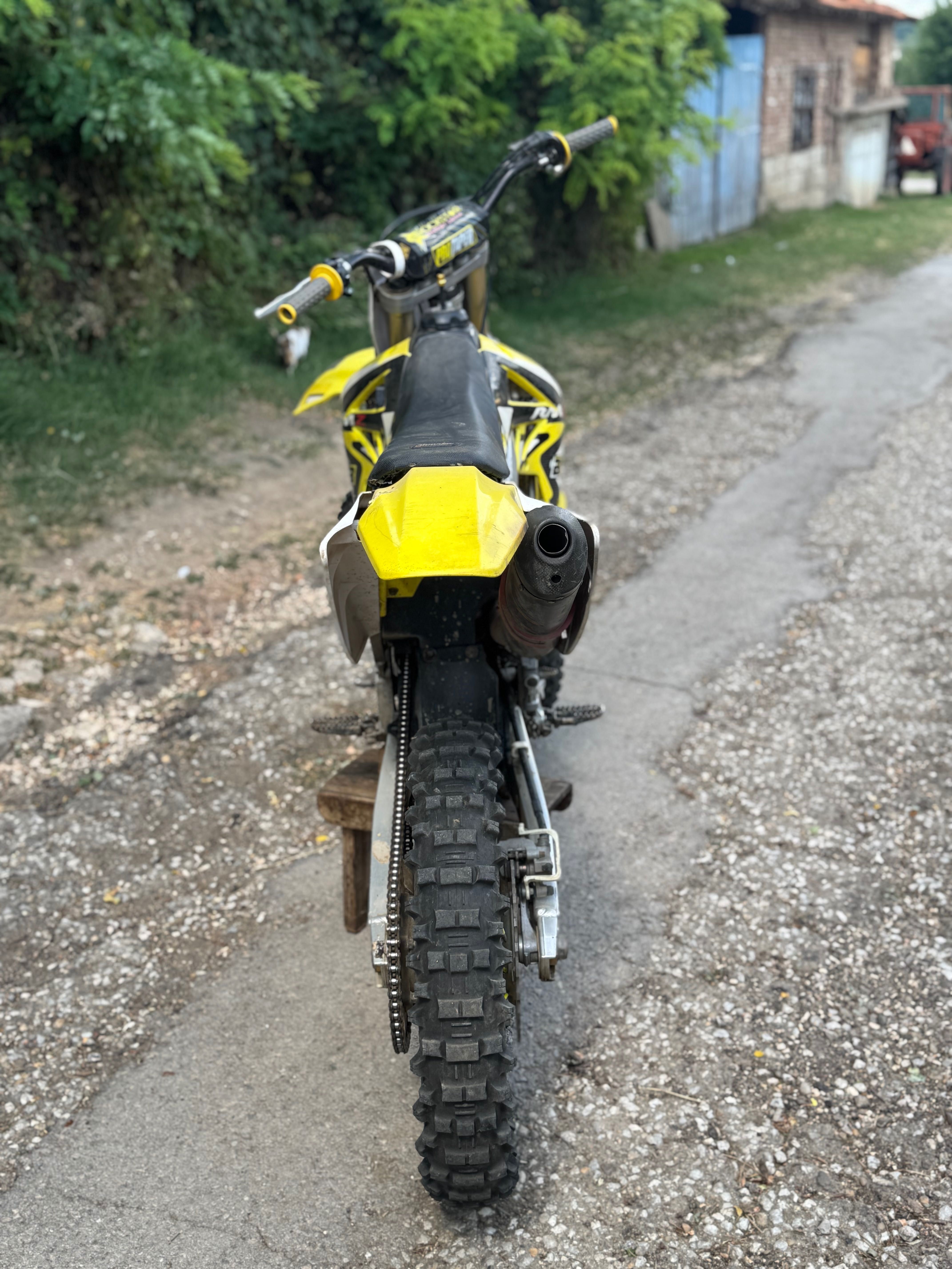 Suzuki rmz250  2009