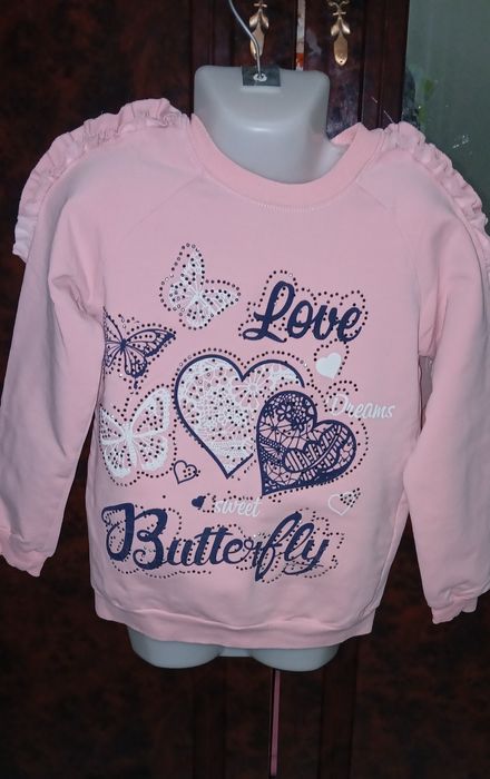 Продам кофточку для девочек