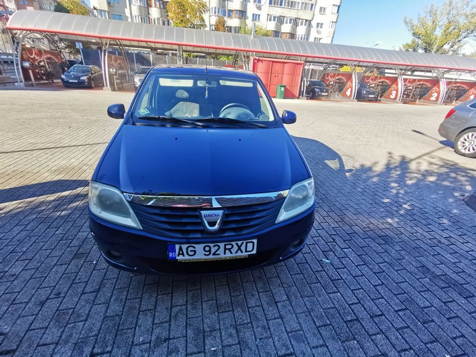 Vând Dacia Logan Benzina+Gpl