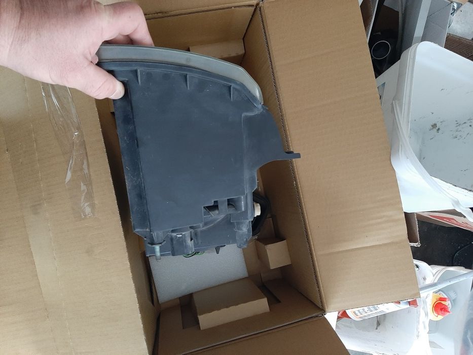 Десен Фар За Форд Транзид 2004г.